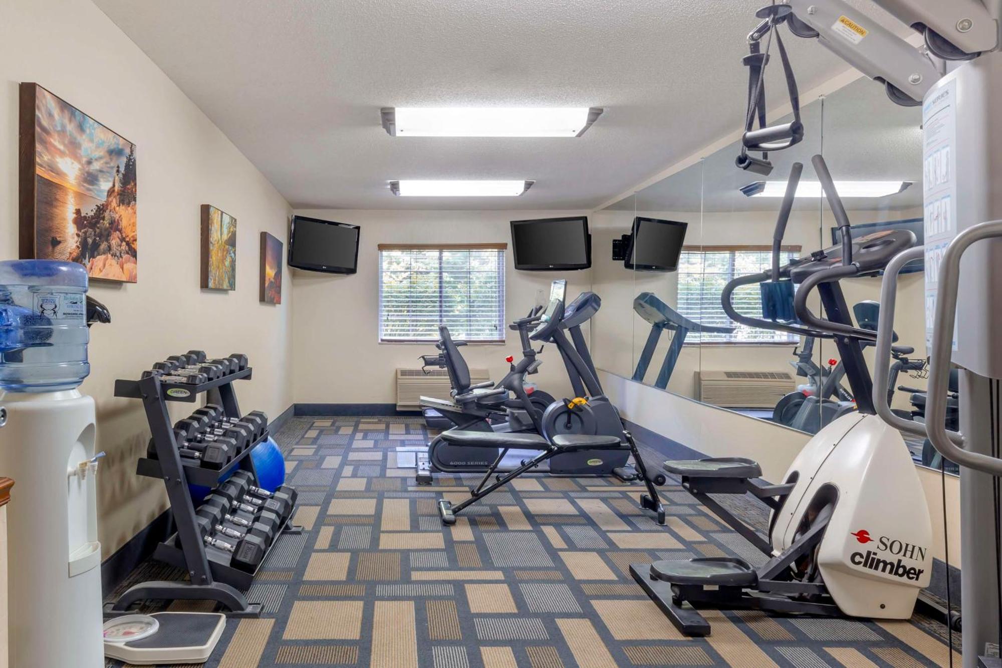 Best Western Plus Berkshire Hills Inn & Suites Питсфилд Экстерьер фото